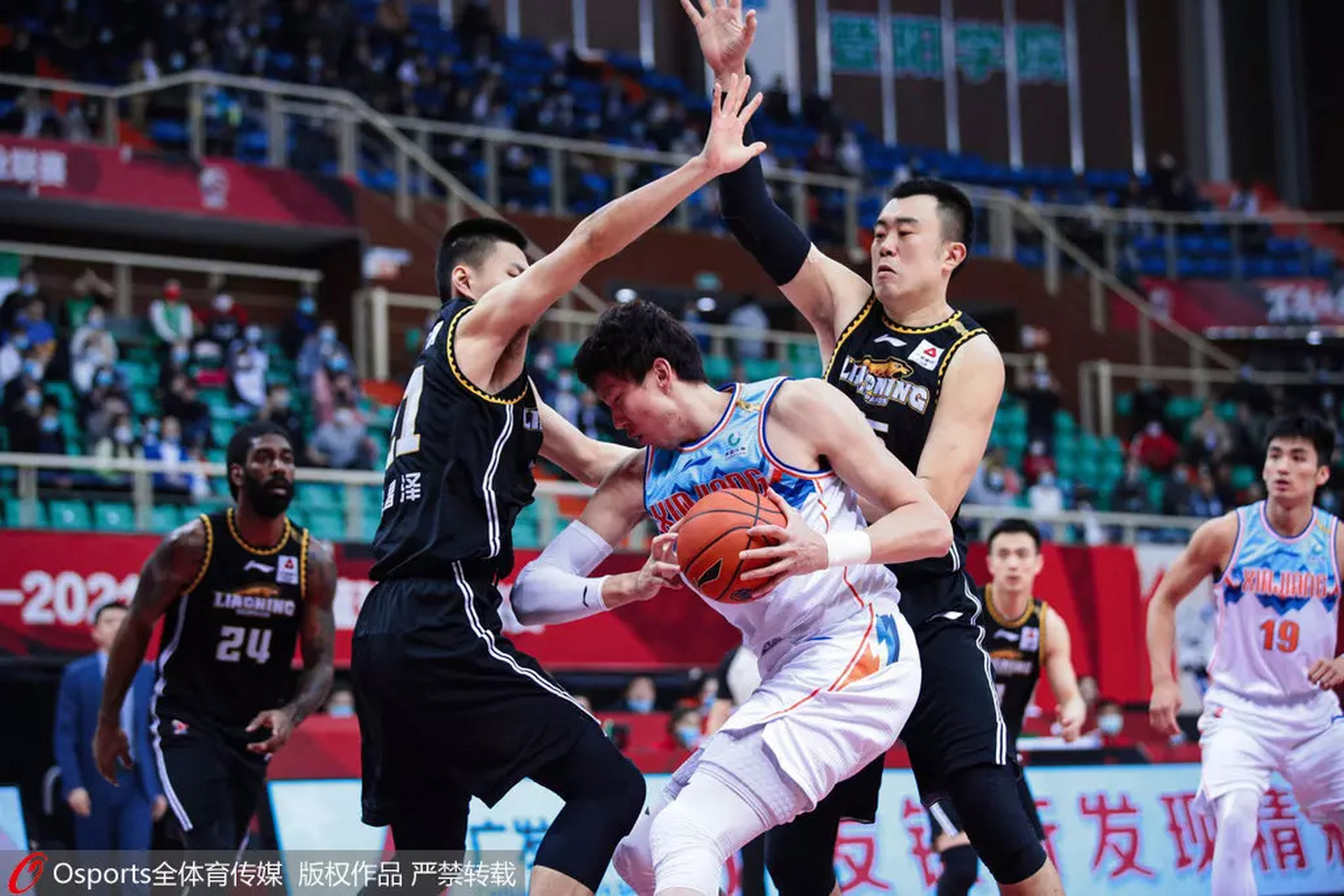 重磅！国际比赛日波尔图强势反弹国际比赛日辽宁本钢更衣室发声，Karsa与40激战老鹰分钟的简单介绍九游官网