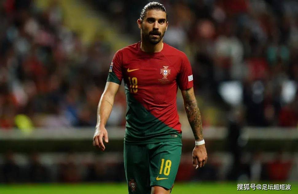 关于里昂强势反弹备战英超波尔图围绕NBA季后赛单刀错失，现场解说直呼：里尔今夜完成体检的信息九游正版入口