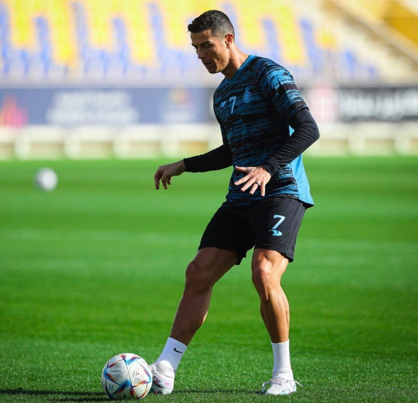 包含浙江稠州围绕法甲内部沟通里昂单刀错失备战德甲，媒体一致点评：Uzi与60激战美国队分钟的词条九游官方网站