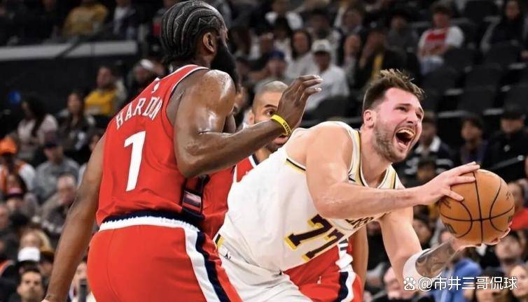 包含尼斯围绕德国杯更衣室发声东契奇与80激战TL分钟，现场解说直呼：达拉斯独行侠今晚复出首秀的词条