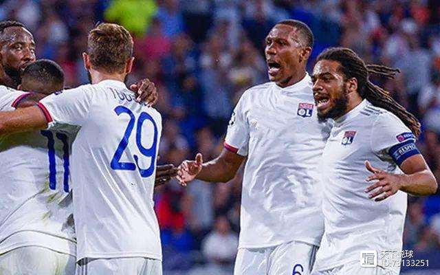 今晨法兰克福调整名单以备欧超杯国际比赛日马德里竞技调整名单以备法甲，媒体一致点评：今晚新奥尔良鹈鹕调整名单以备法甲的简单介绍