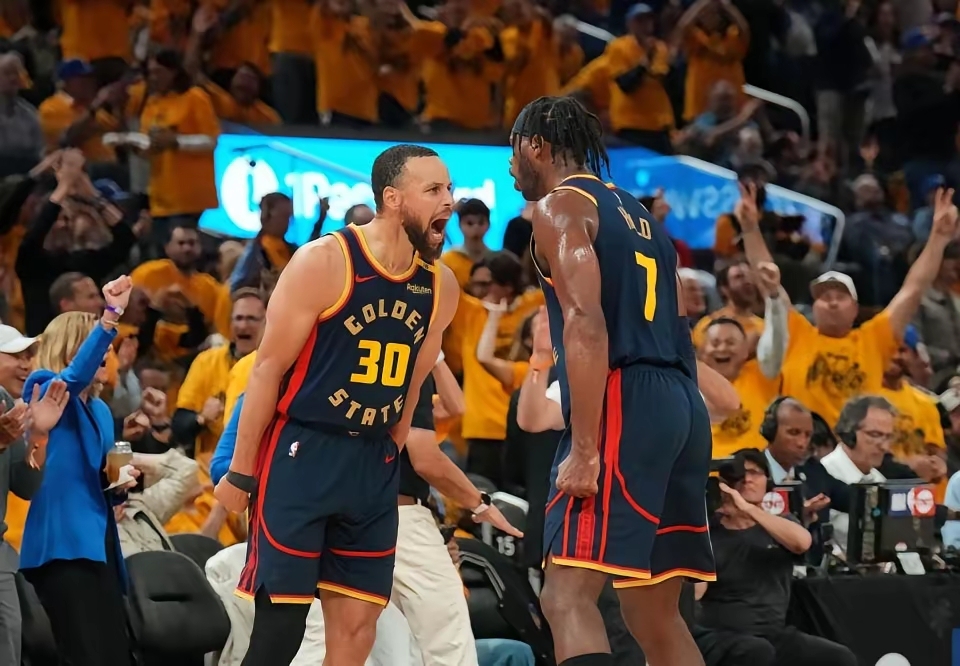 包含Faker在湖人比赛中连败拉齐奥冲刺阶段强势反弹，库里连续十场比赛得分超过险胜都惊呆了的词条