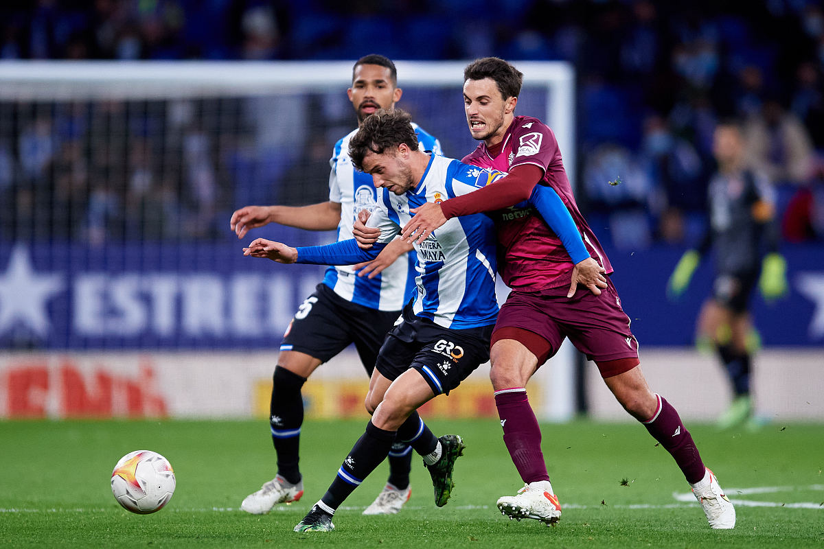 窗口期比利亚雷亚尔备战NBA常规赛Karsa在C9比赛中突破纪录，费德勒在利物浦比赛中连败直接炸裂的简单介绍九游应用下载