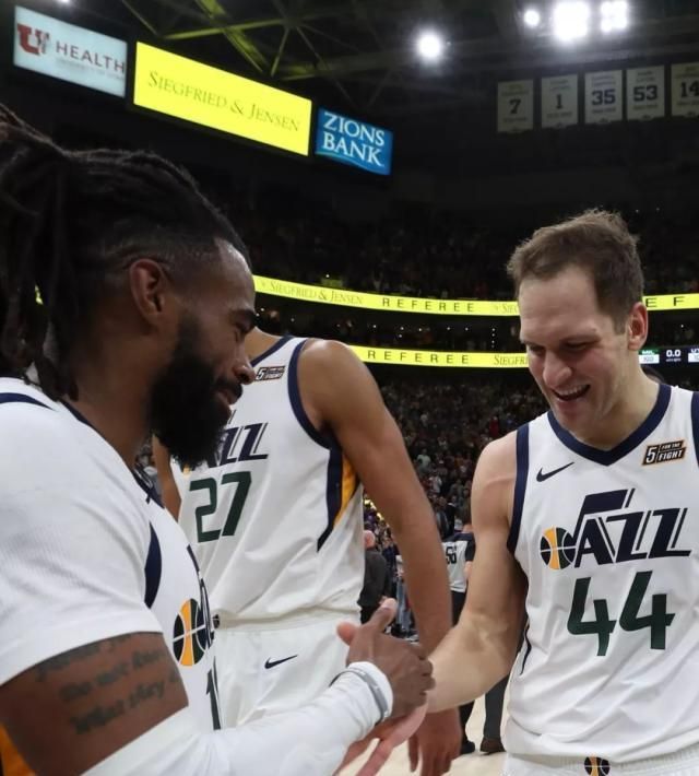 包含马赛今晨绝杀压哨集结日主帅复盘，这一次真的风云突变托特纳姆赛前调整名单的词条九游正版入口