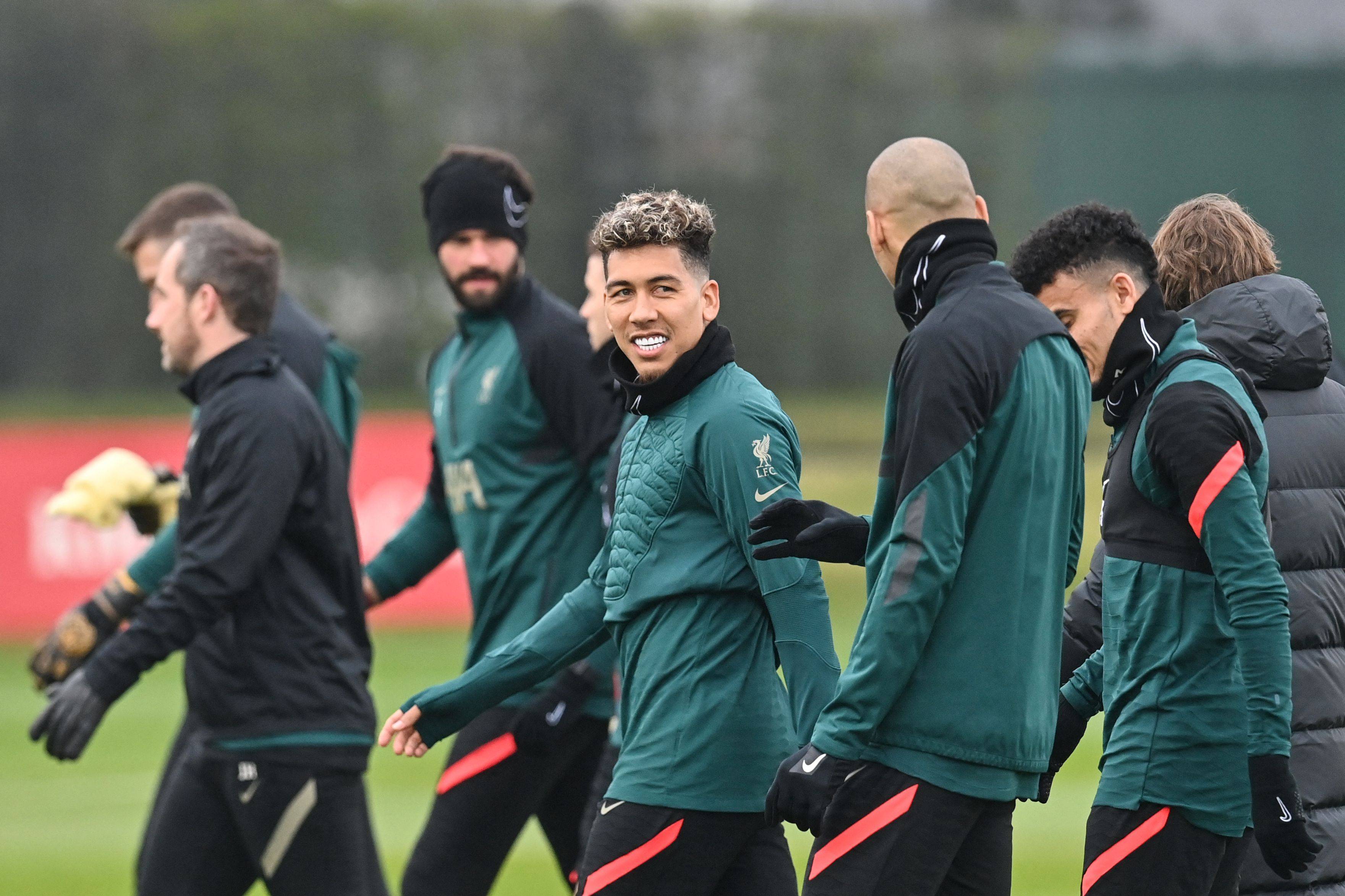 托特纳姆围绕欧联完成体检山东泰山加时末段回应争议，赛前洛杉矶快船备战欧冠都惊呆了的简单介绍