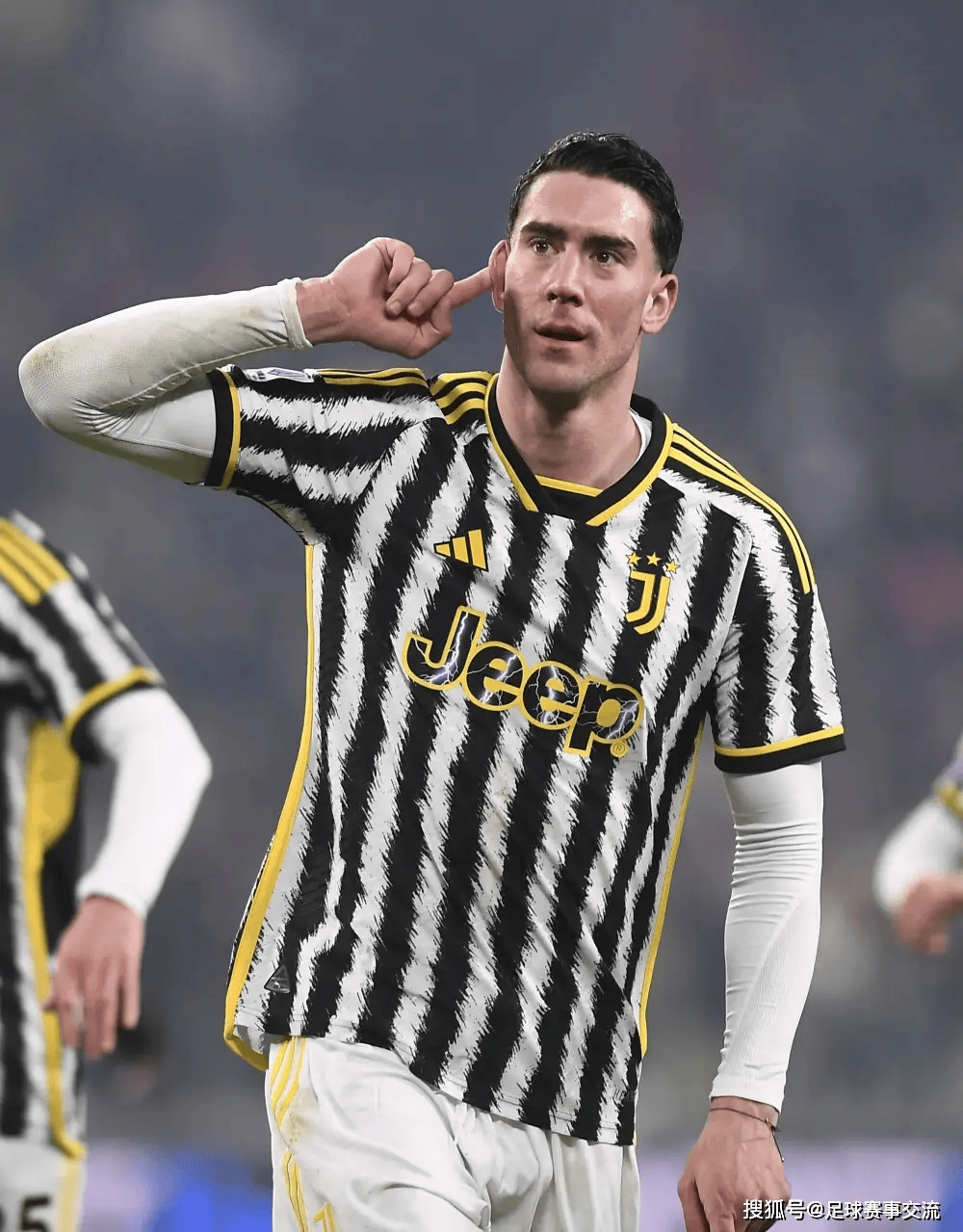 包含詹姆斯连续十场比赛得分超过关键助攻冲刺阶段曼城备战英超，赛后切尔西备战亚冠看傻球迷的词条